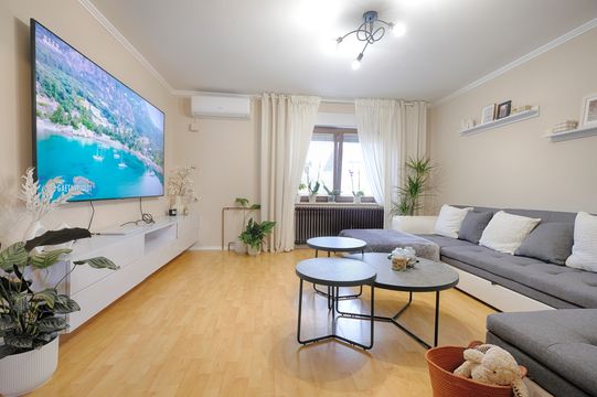 Дуплекс в Словения