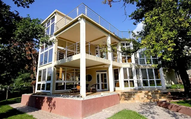 Вилла в Сутоморе