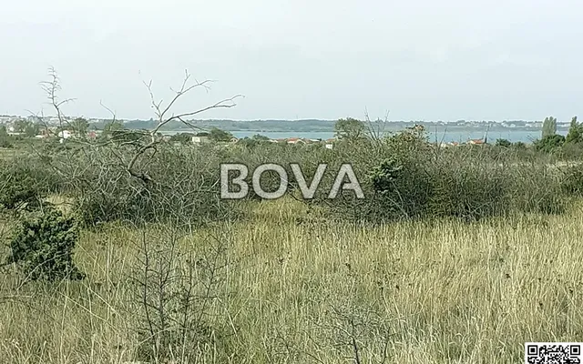 Земельный участок в Нин