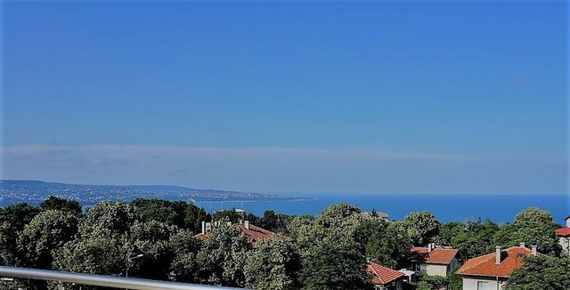 Студия в Варна