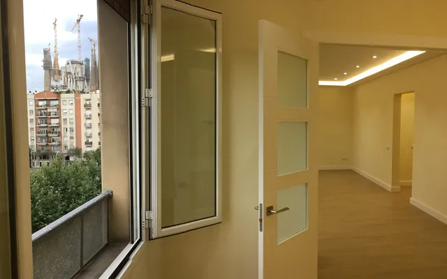 Квартира в Барселона