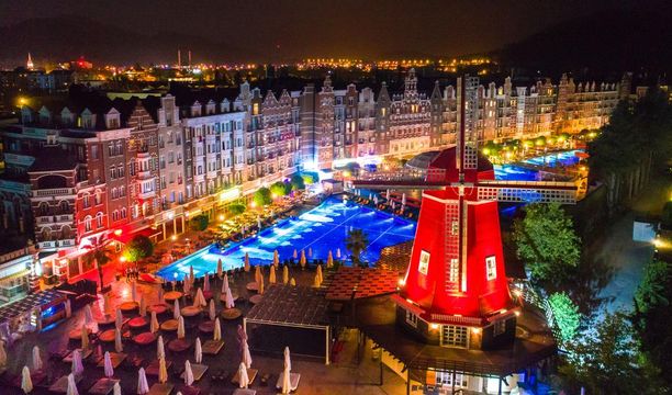 Отель в Кемер