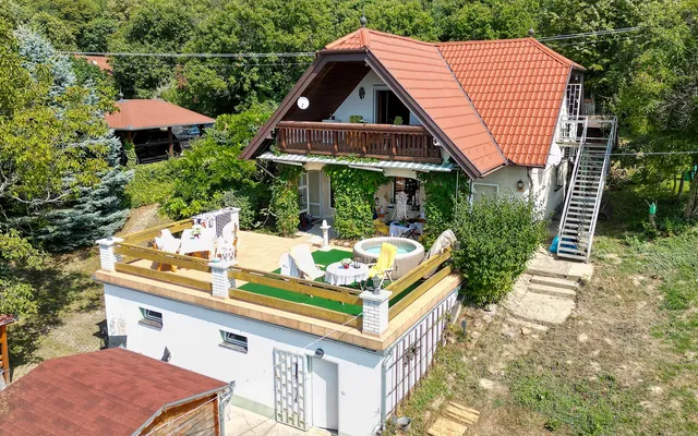 Дом в Рези