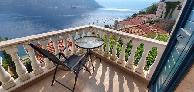 Квартира в Пераст