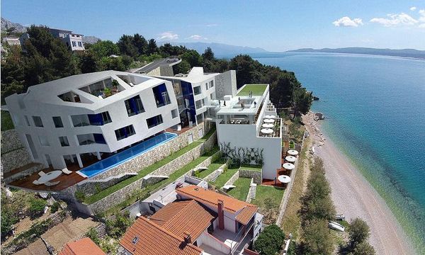 Отель в Омиш