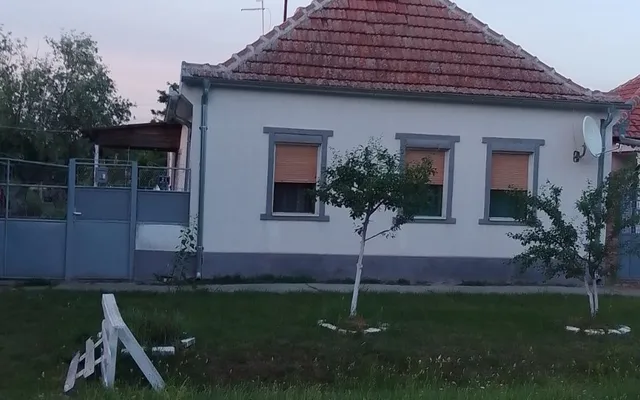 Дом в Сербия