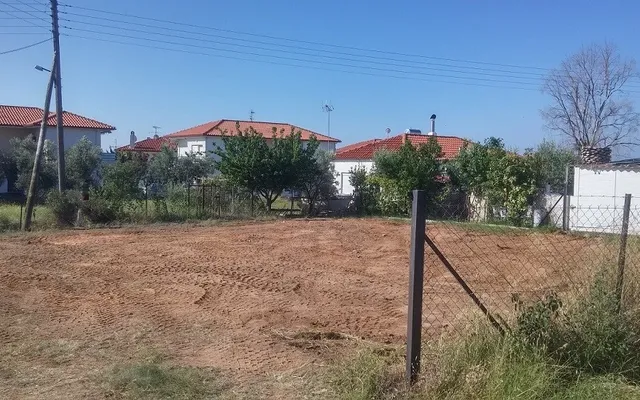 Земельный участок в Полийирос