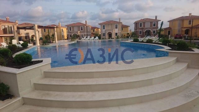 Дом в Сарафово