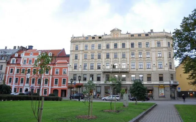 Коммерческая недвижимость в Старая Рига