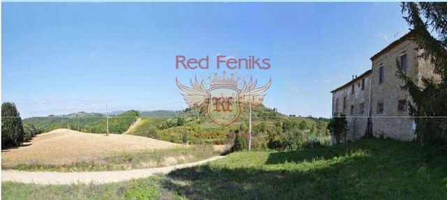 Коммерческая недвижимость в Флоренция