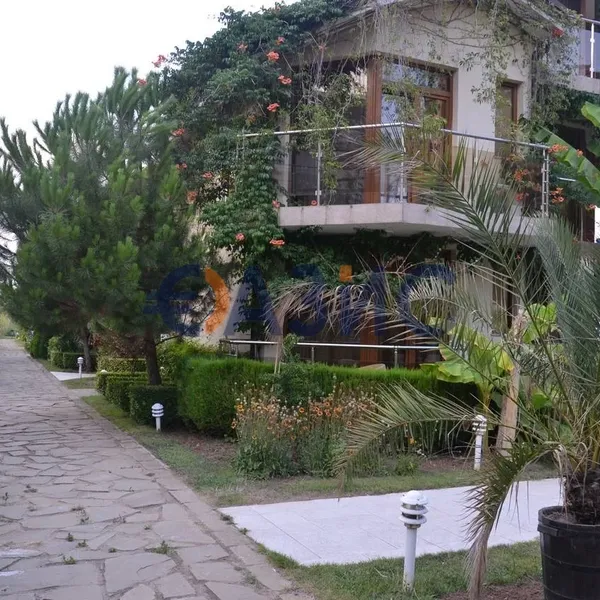 Квартира в Созополь, фото 1