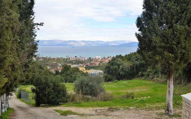 Земельный участок в Corfu