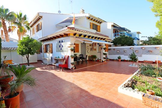 Дуплекс в Ориуэла