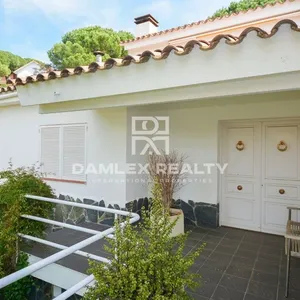 Вилла в Кабрильс, фото 3