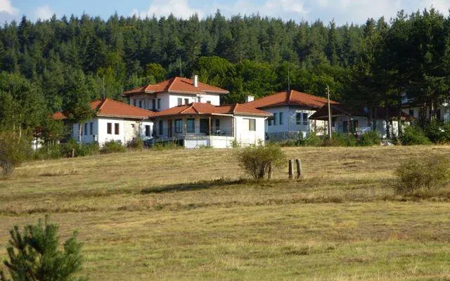 Отель в Батак
