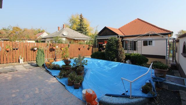 Дом в Балатонедерика