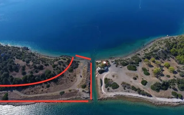 Земельный участок в Loutraki - Perachora