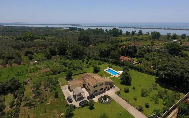 Вилла в Corfu