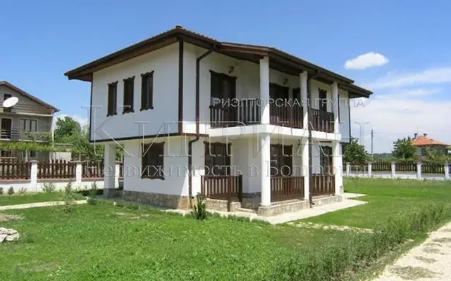 Дом в Варна