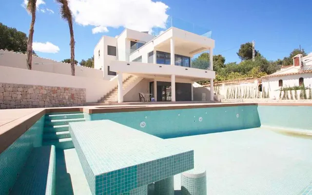 Вилла в Бенисса