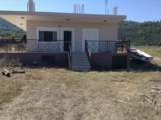 Отдельный дом в Аталанти