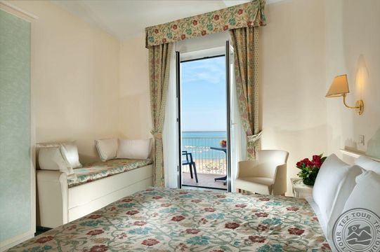 Отель в Римини