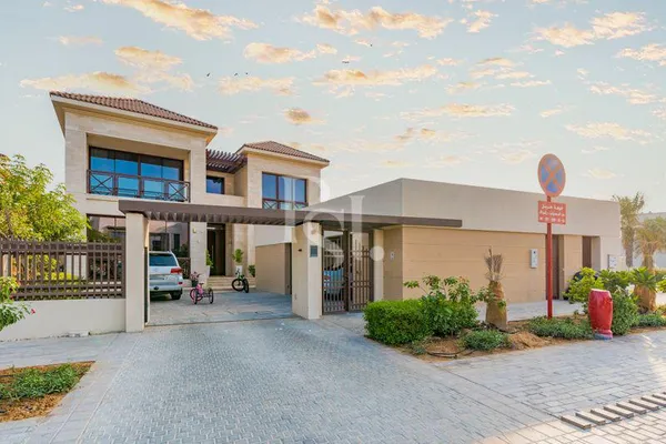 Вилла в Аль Карама