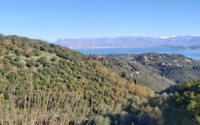 Земельный участок в Corfu