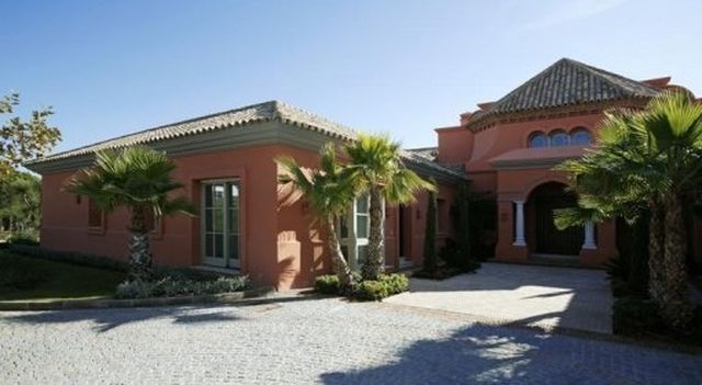 Вилла в Сотогранде