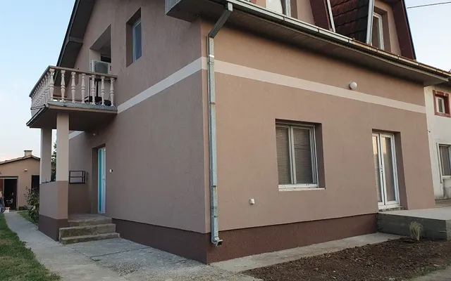 Дом в Белградский
