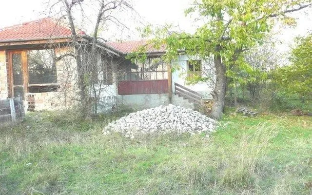 Дом в Аврен