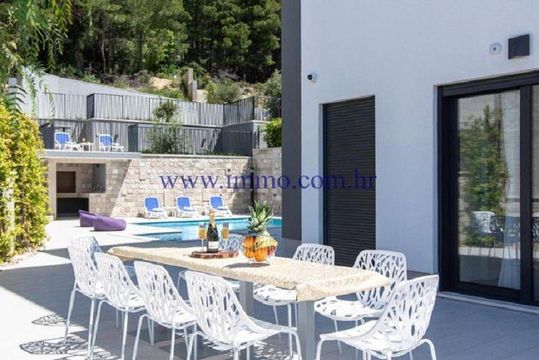 Вилла в Сплит