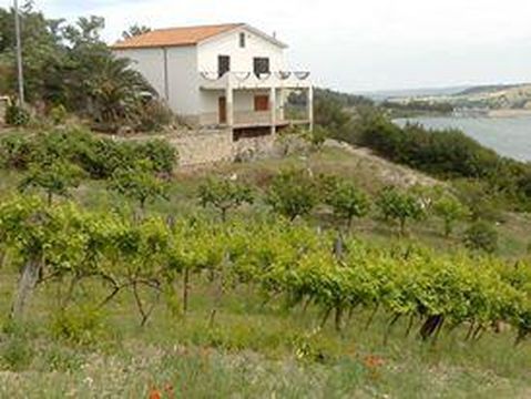 Вилла в Гуардьяльфьера