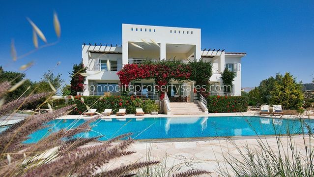 Вилла в Сикрет Вэлли