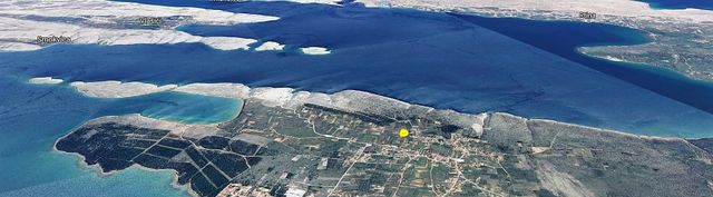 Земельный участок в Нин