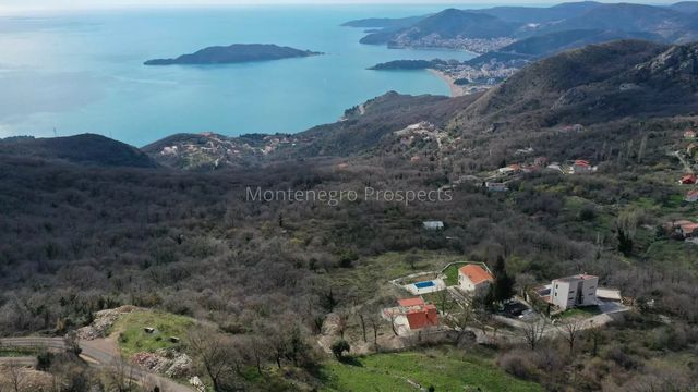 Земельный участок в Кульяче