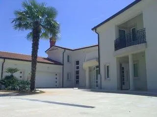Farkas real estate and construction