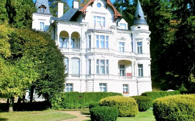 Замок в Карловы Вары