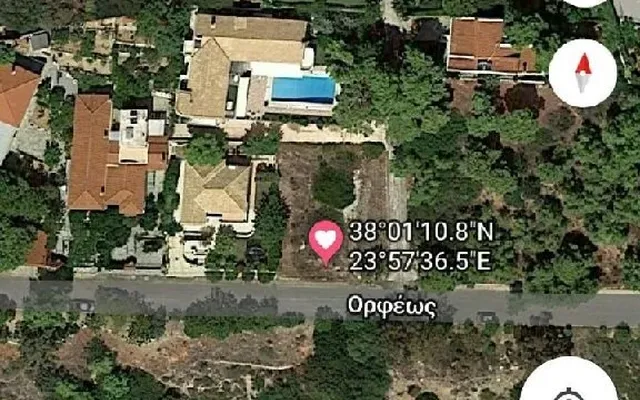 Земельный участок в Рафина