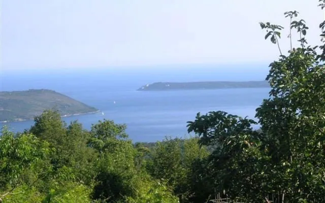 Земельный участок в Черногория