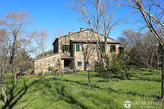 Дом в Сиена