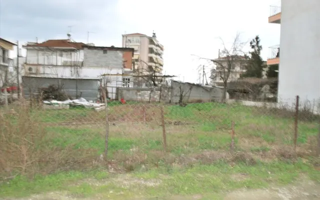 Земельный участок в Лариса