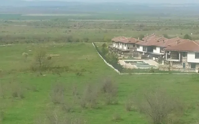 Земельный участок в Солнечный берег