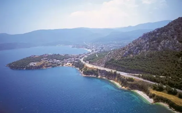 Коммерческая недвижимость в Loutraki - Perachora