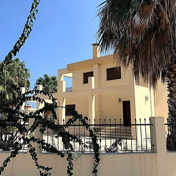 Вилла в Фамагуста, фото 1