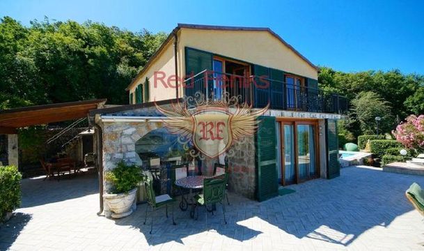 Вилла в Ла-Специя