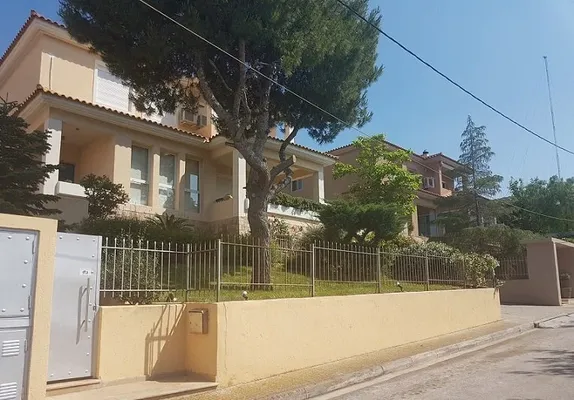 Дом в Рафина