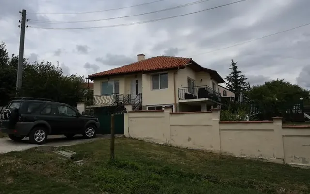 Дом в Бургас