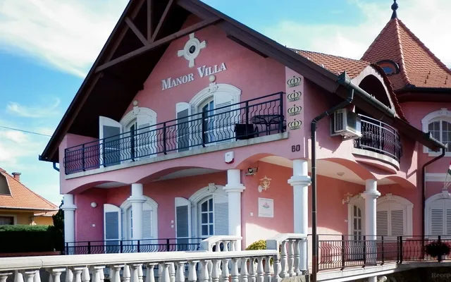 Отель в Хевиз