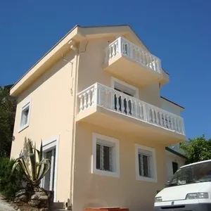 Дом в Крашичи, фото 2
